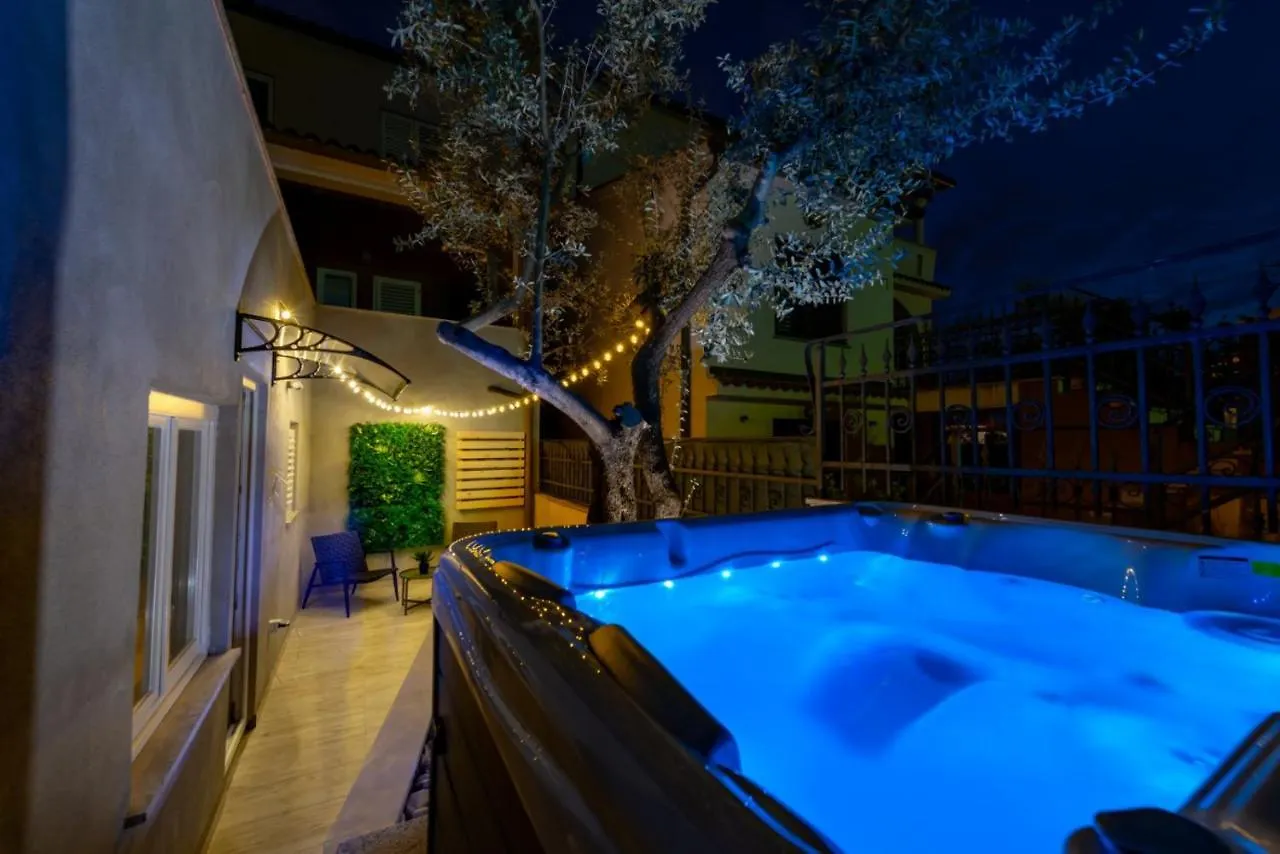 Studio Apartment Mare With Private Garden And Jacuzzi Vinkuran
